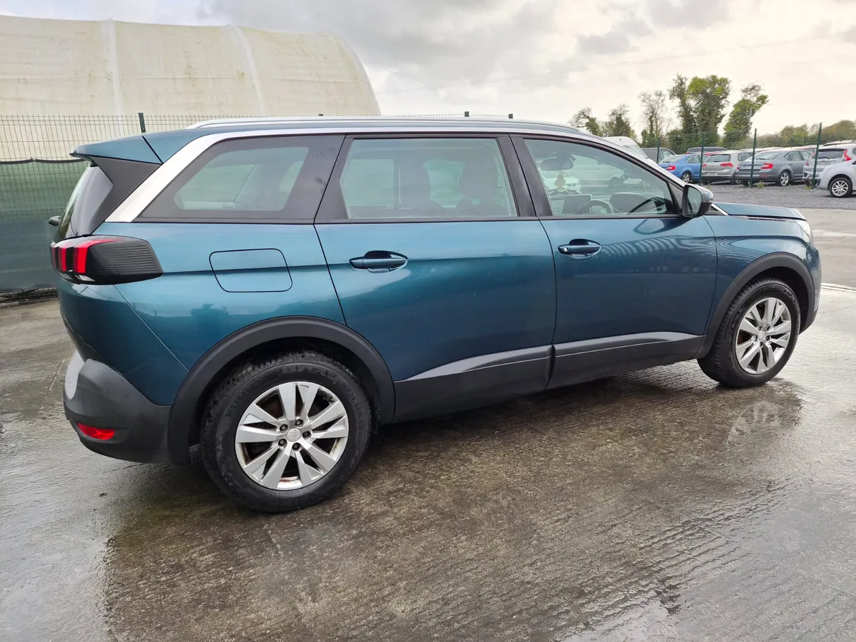 2018 Peugeot 5008  7 seater Drive Home - Image 3
