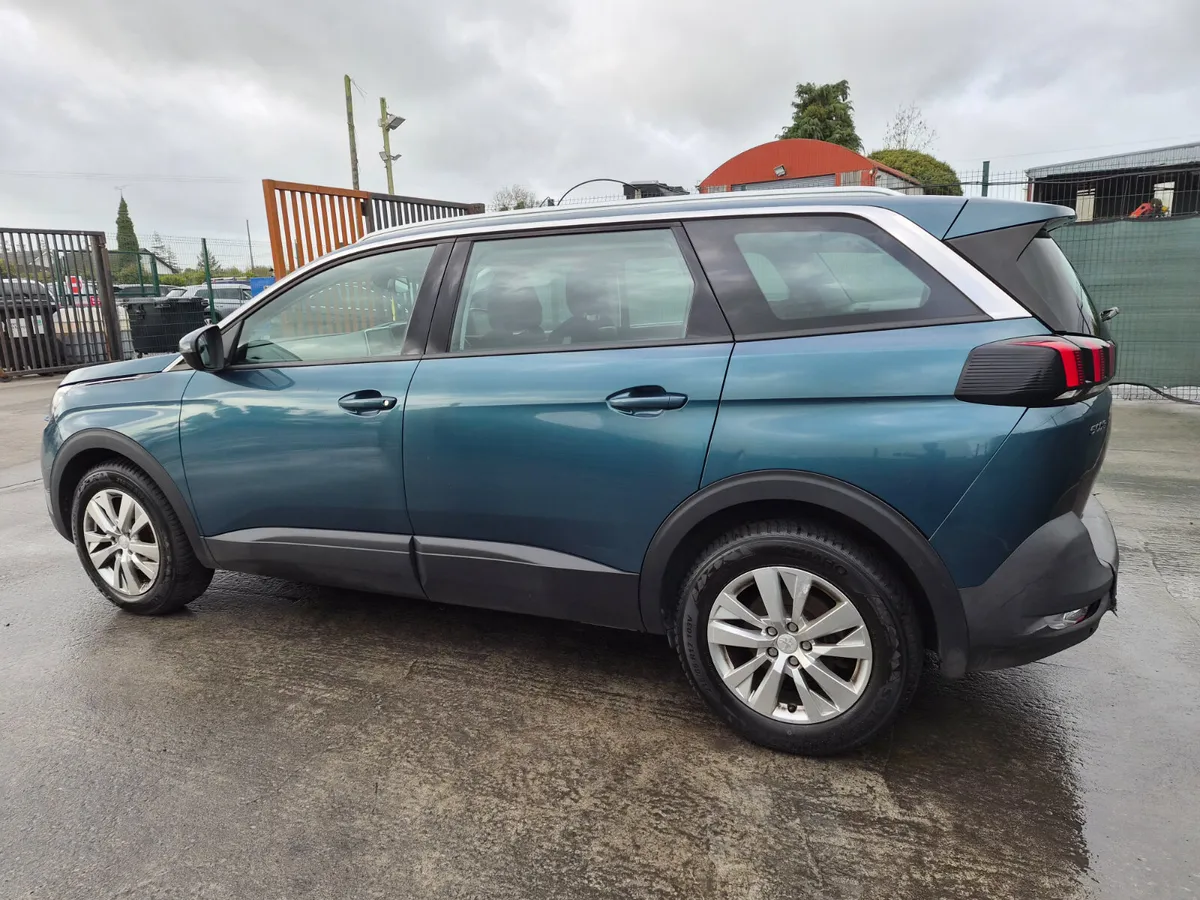 2018 Peugeot 5008  7 seater Drive Home - Image 4