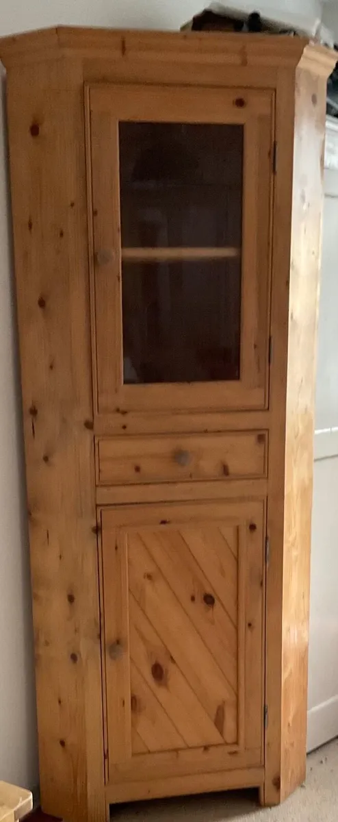 Handmade pine corner unit in great condition - Image 1