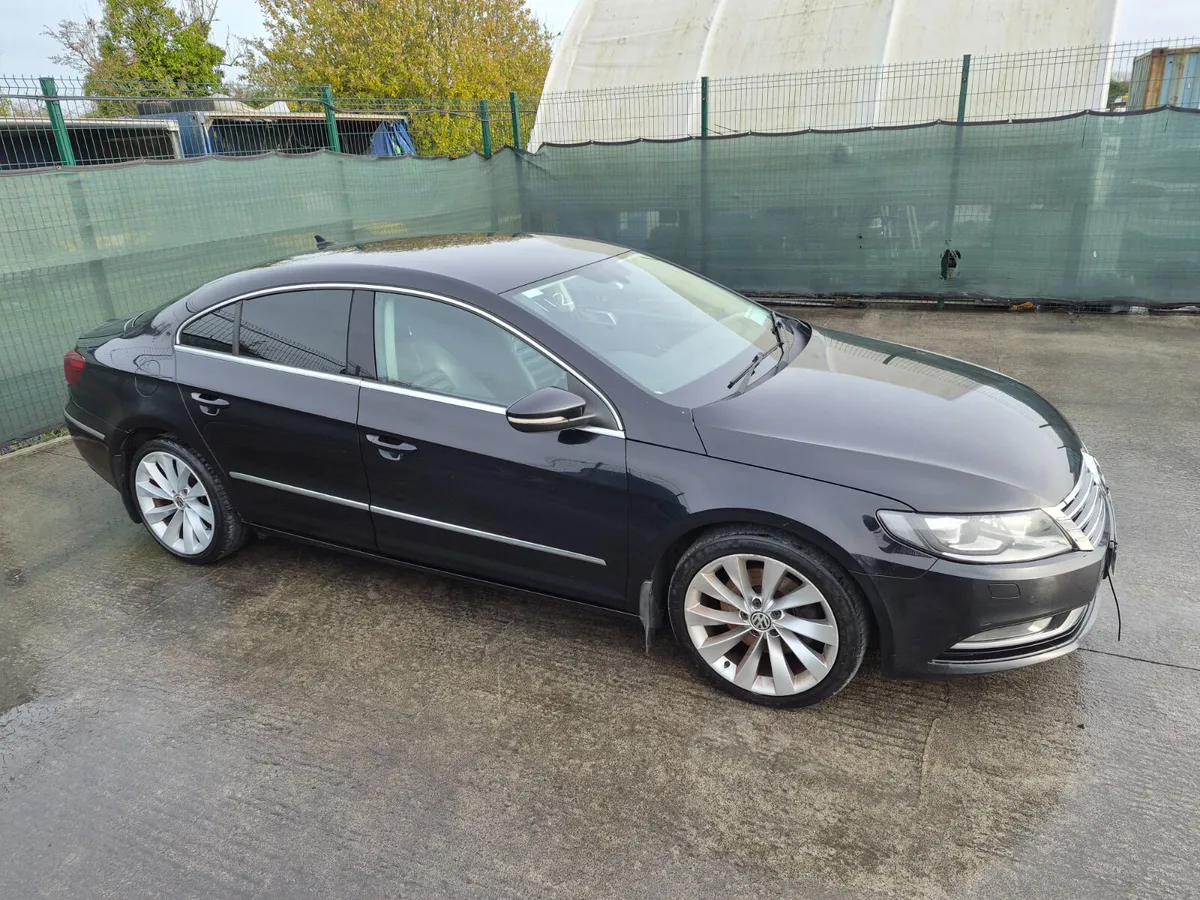 132 Volkswagen Passat cc  2.0 Tdi  Manual - Image 1