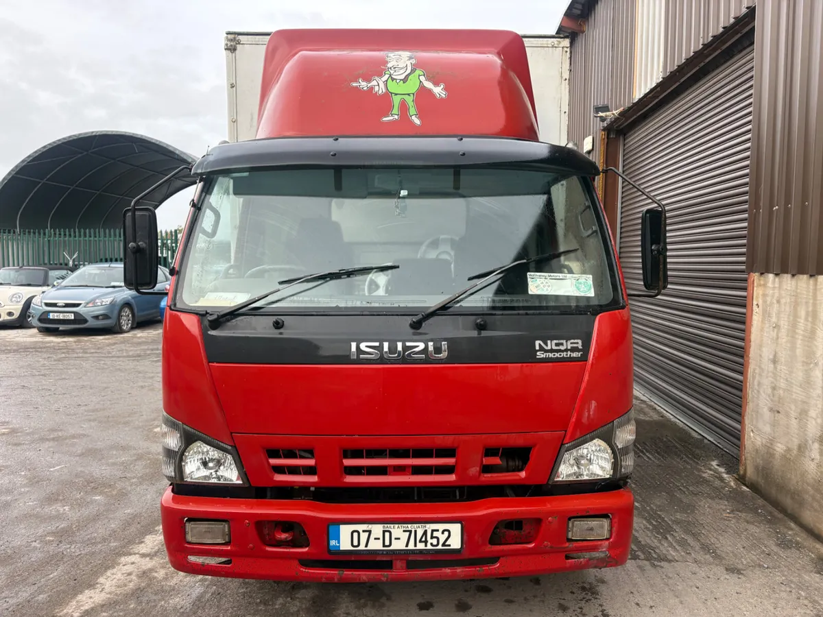 Isuzu Other 2007 Auto low mileage - Image 2