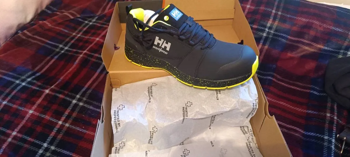 Helly Hansen Shoes - Image 2