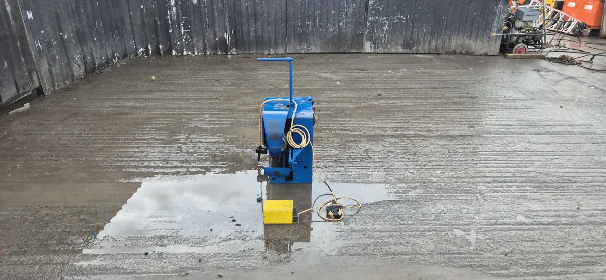 Electric workshop hydraulic hose crimping machine - Image 3