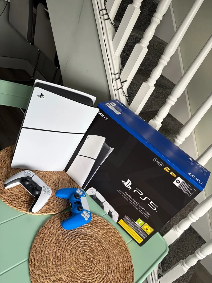 PS5 Digital+ 2nd DualSense Controller