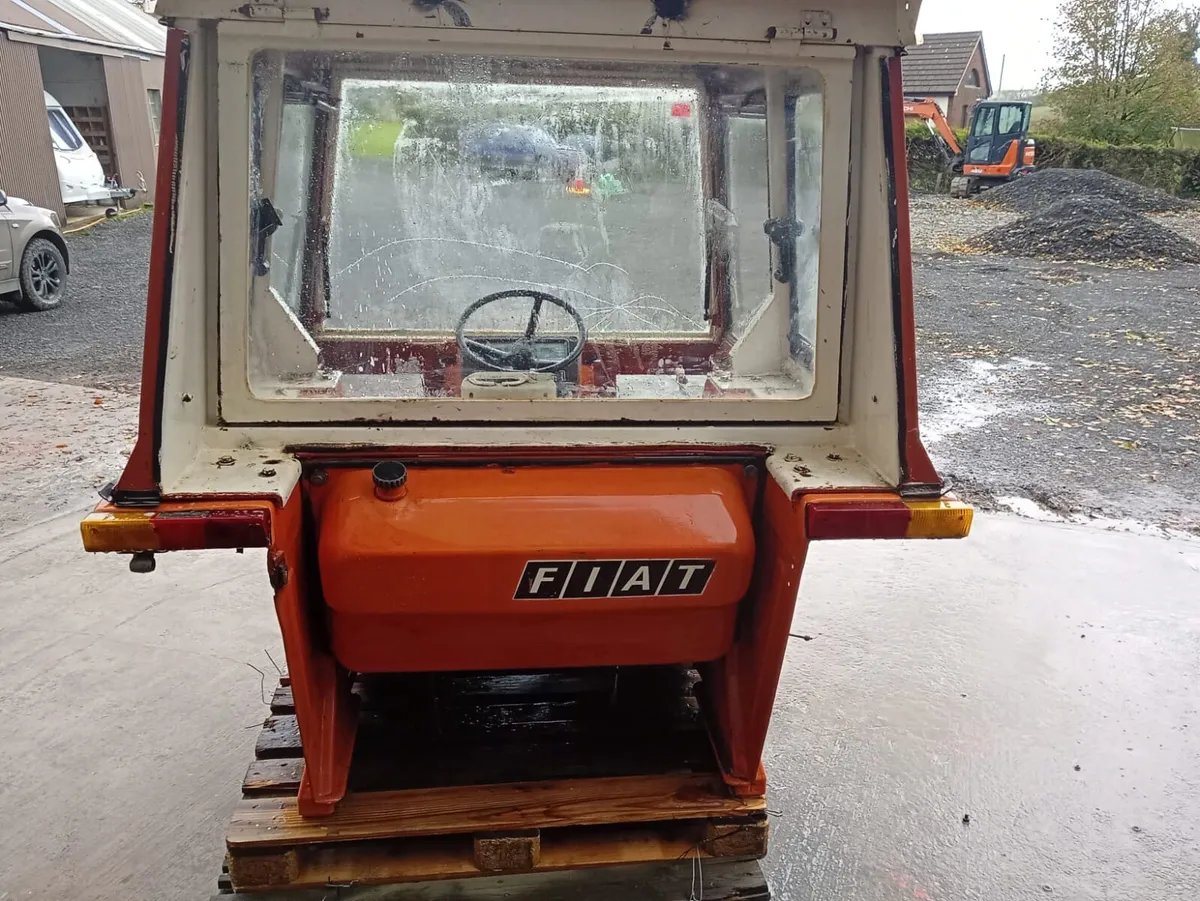 Ex European FIAT Cab - Image 3