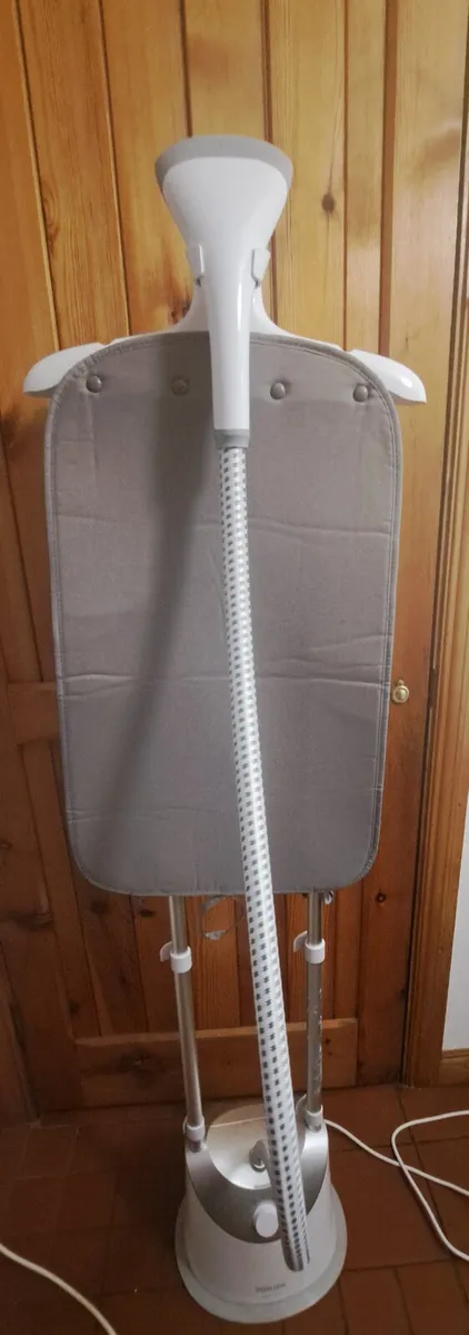 Philips Garment Steamer - Image 1