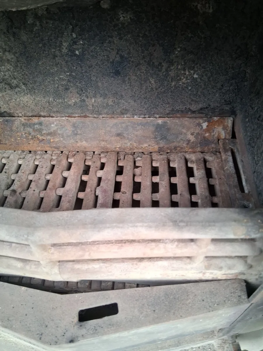 Solid fuel boiler stove - Image 2