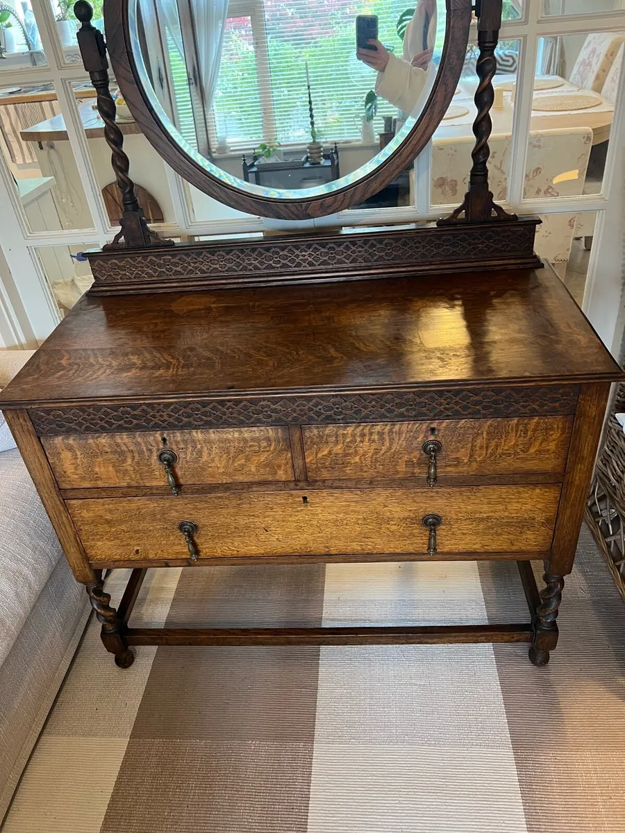 Antique oak chest of drawers with mirror - Image 4