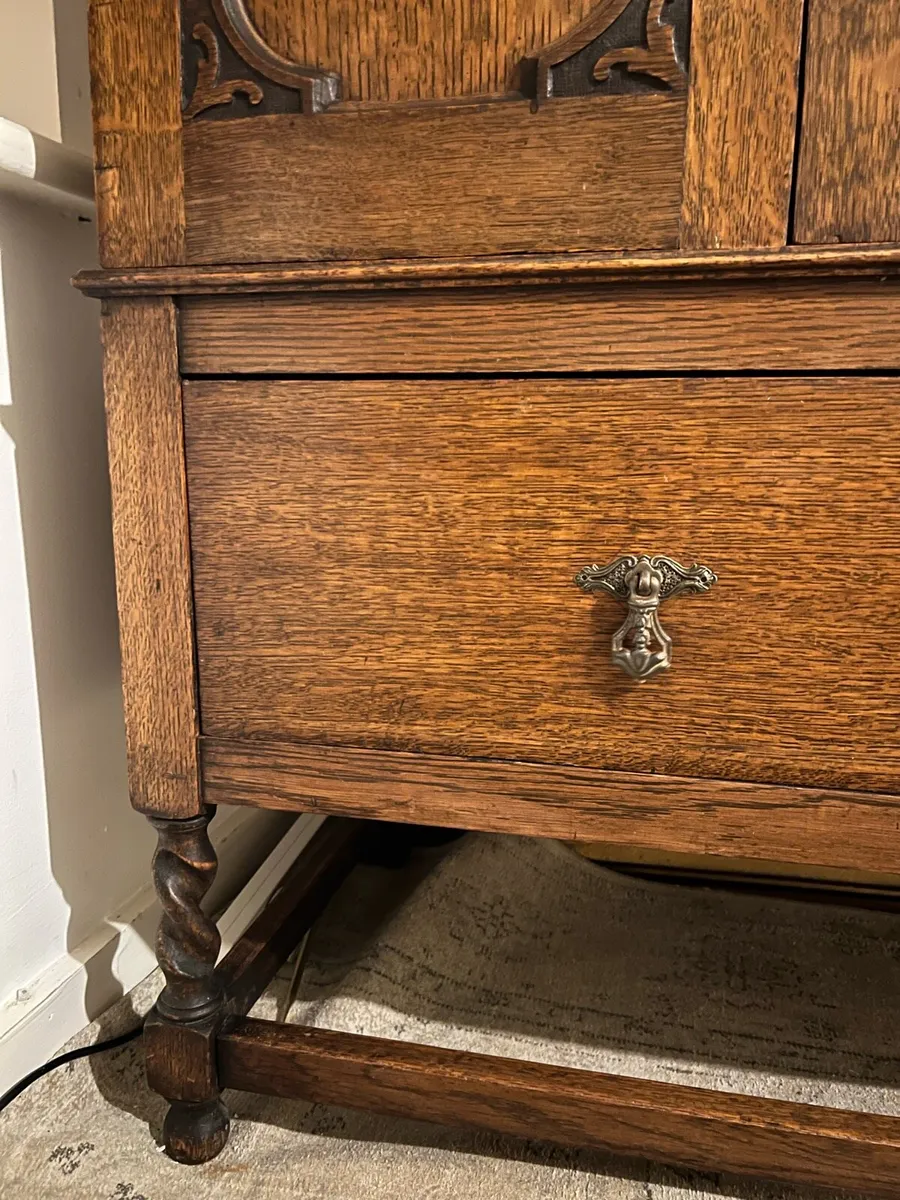 Antique oak wardrobe - Image 4