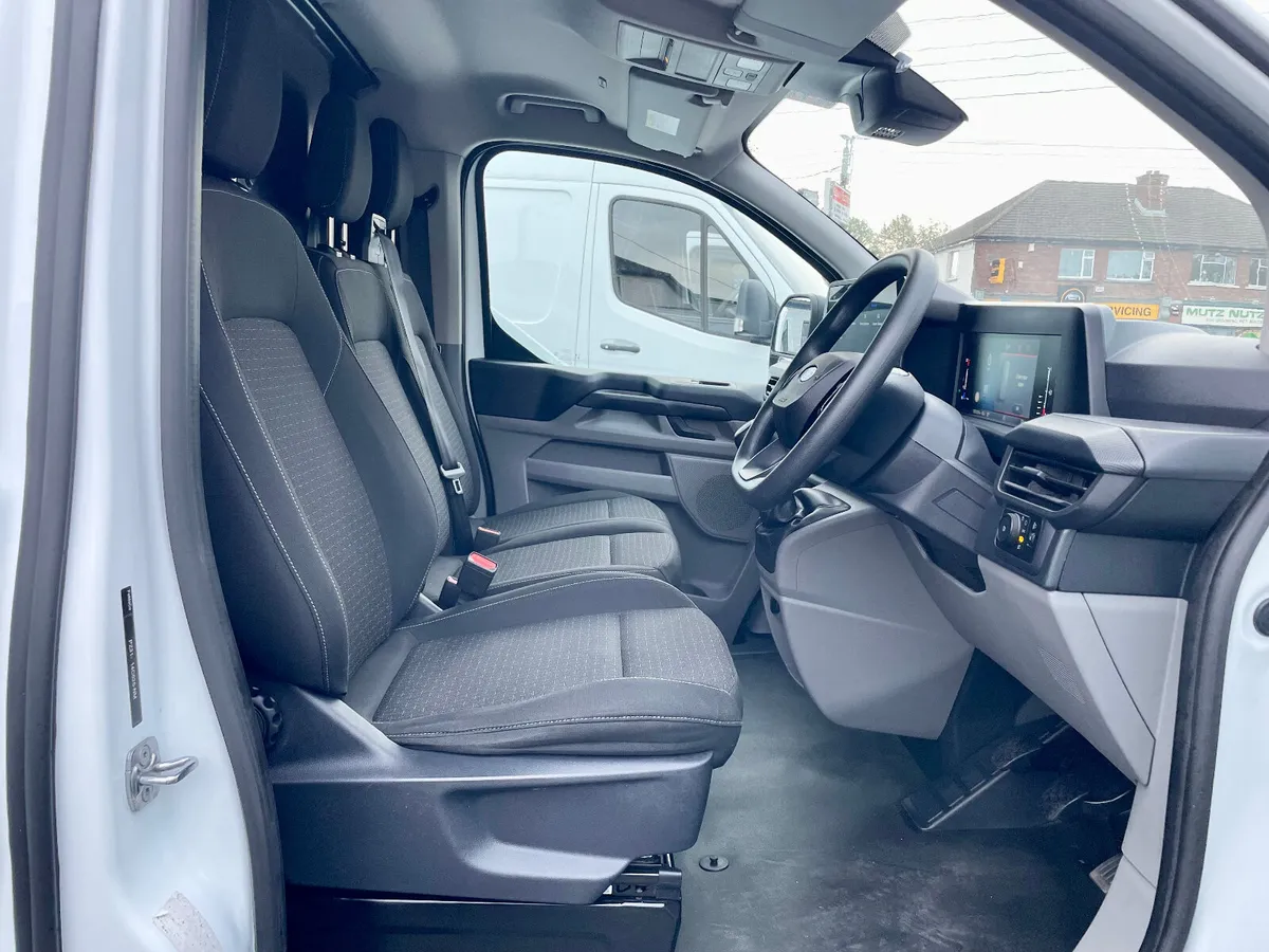 Ford Transit Custom 300 L2 Leader 2.0TDCI LWB,2025 - Image 4