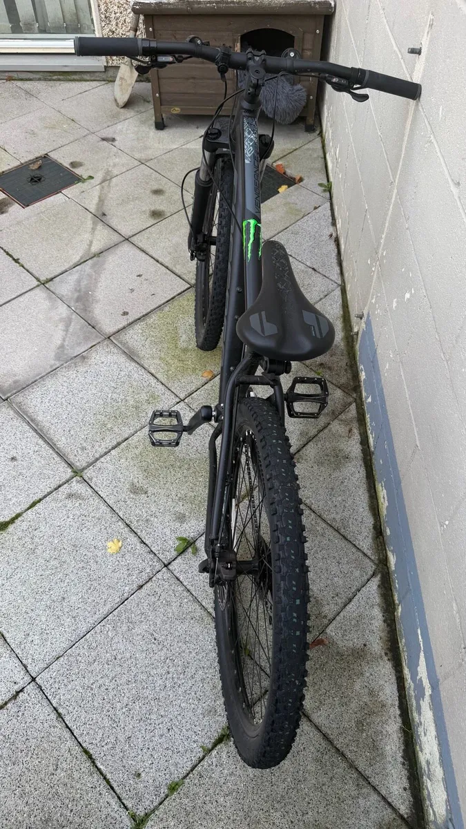 Carrera Vengeance 27.5 Mountain Bike - Image 3