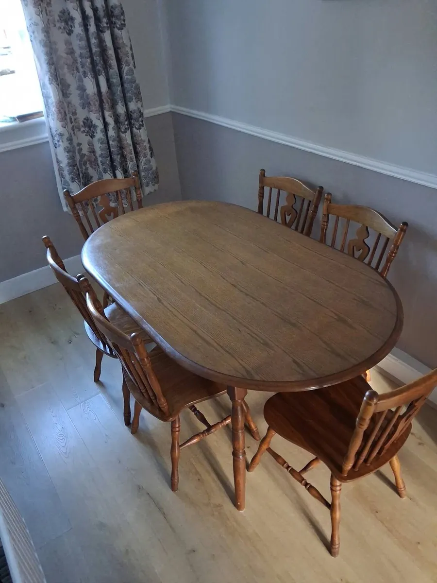 Dining table and chairs - Image 2