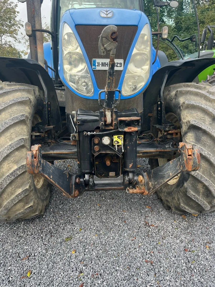 New Holland T7040 - Image 2