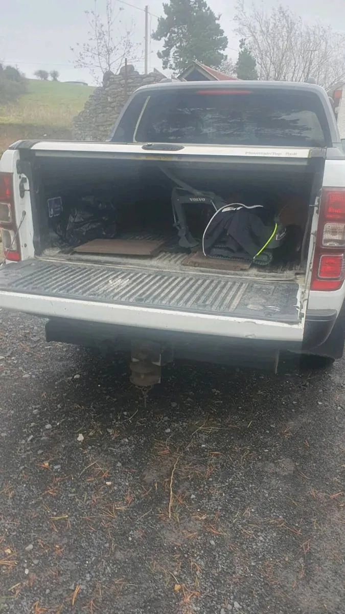 Ford ranger 2015 3.2 wildtrak ranger - Image 4