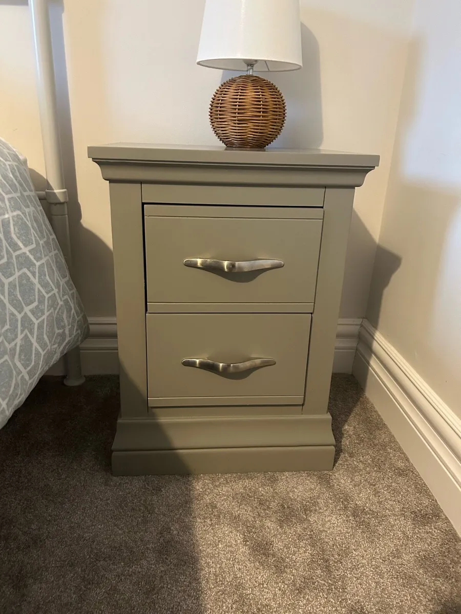 Bedside Lockers x2 - Image 1