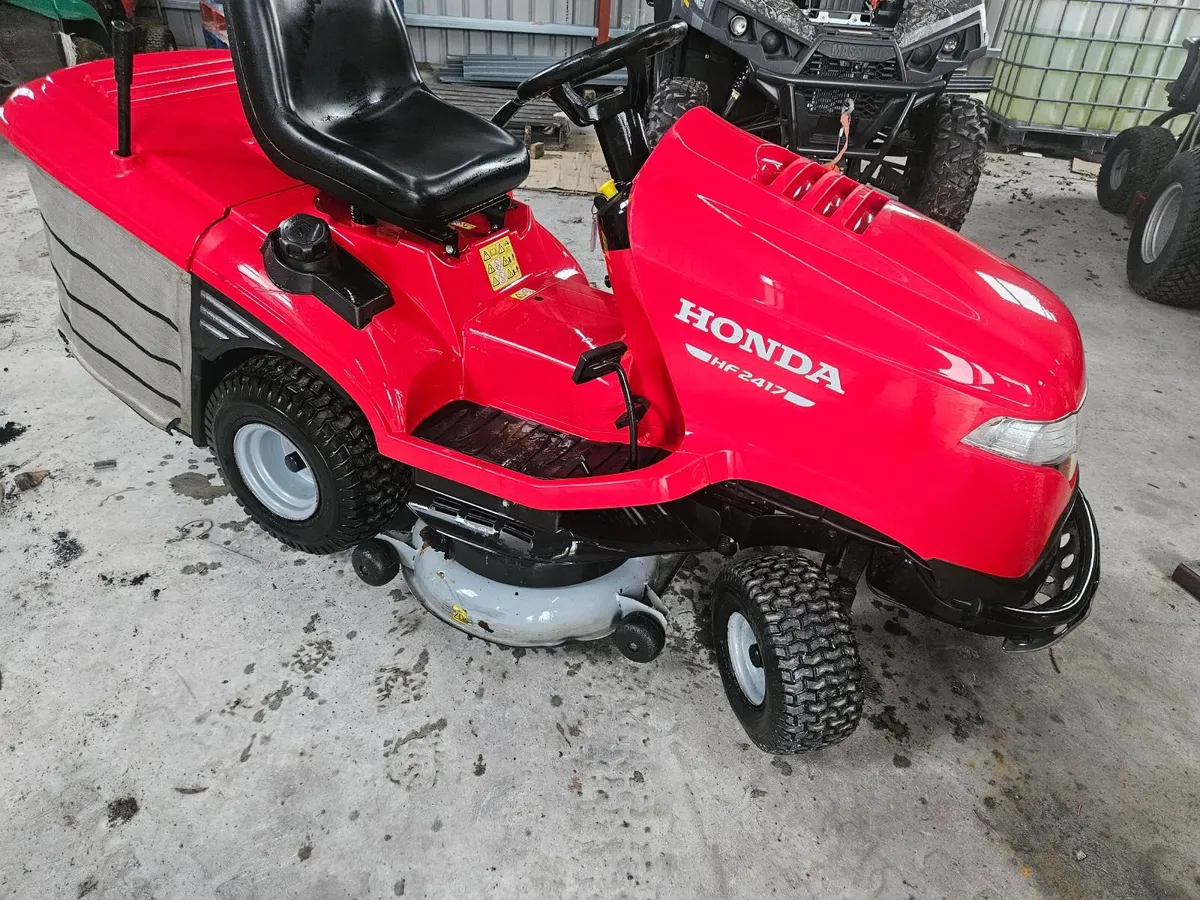 Ride on mower - Image 1