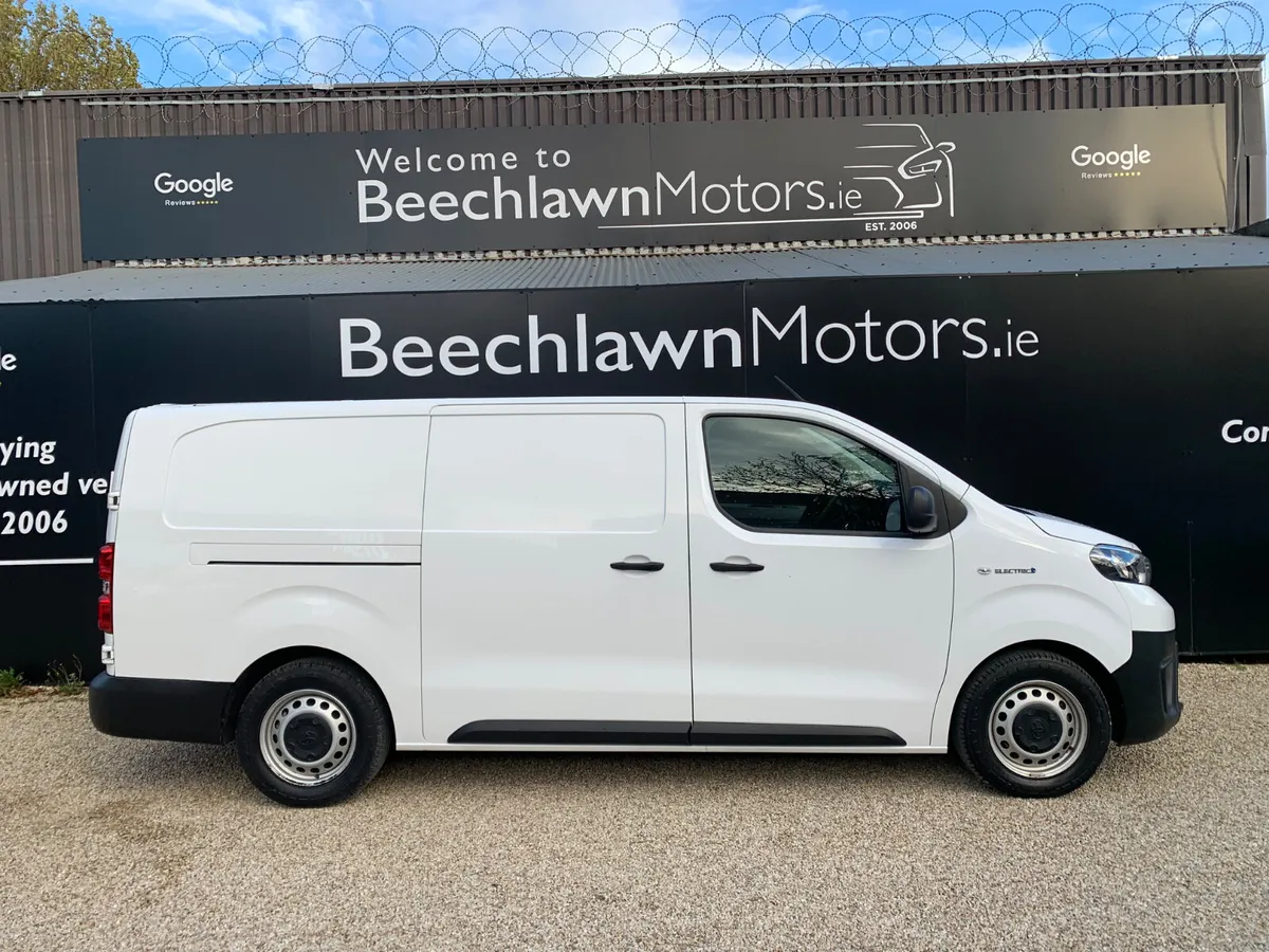 TOYOTA PROACE 75 KWH AUTOMATIC MWB - Image 2