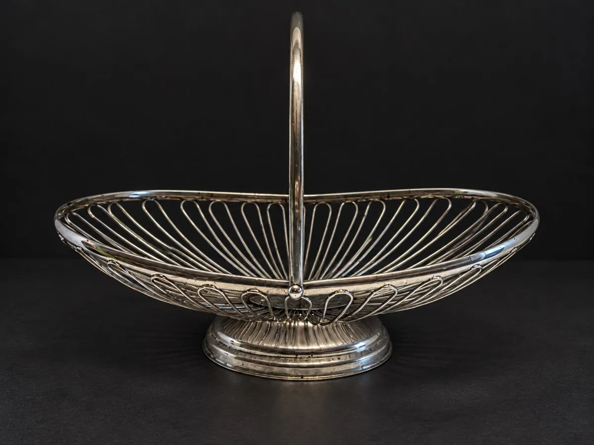 Vintage Silver-Plated Fruit Basket - Image 3