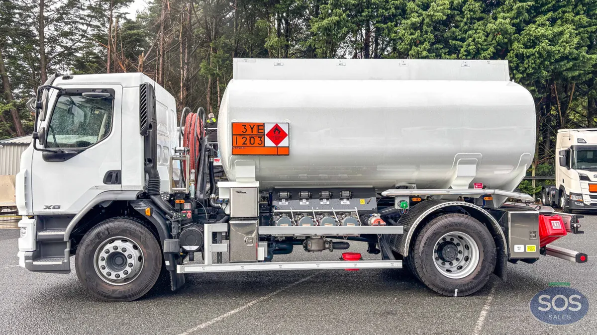 2025 DAF XB 290 Rigid Tanker - Image 2