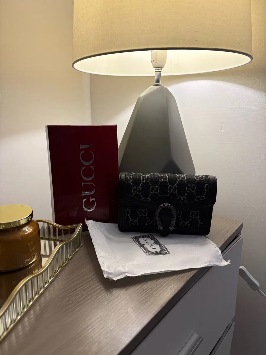Women’s bag - Image 1
