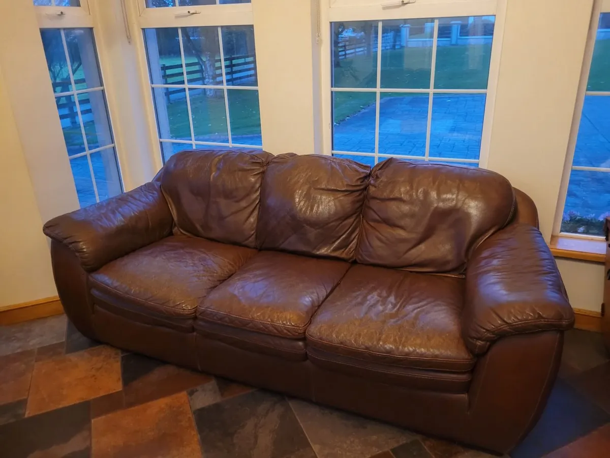 3  seater leather sofa's - Image 3