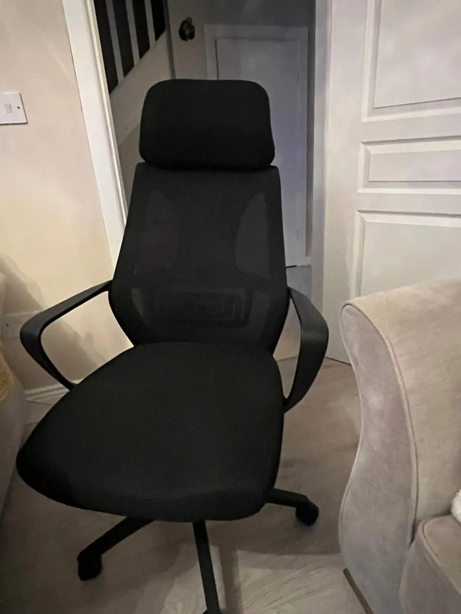 Office chair - Image 2