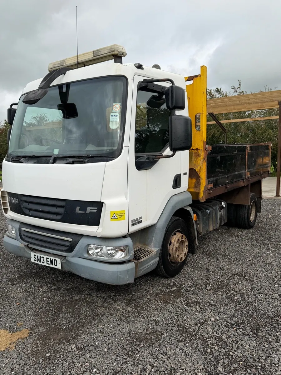 2013 Daf Lf 45 180 tipper lorry - Image 2