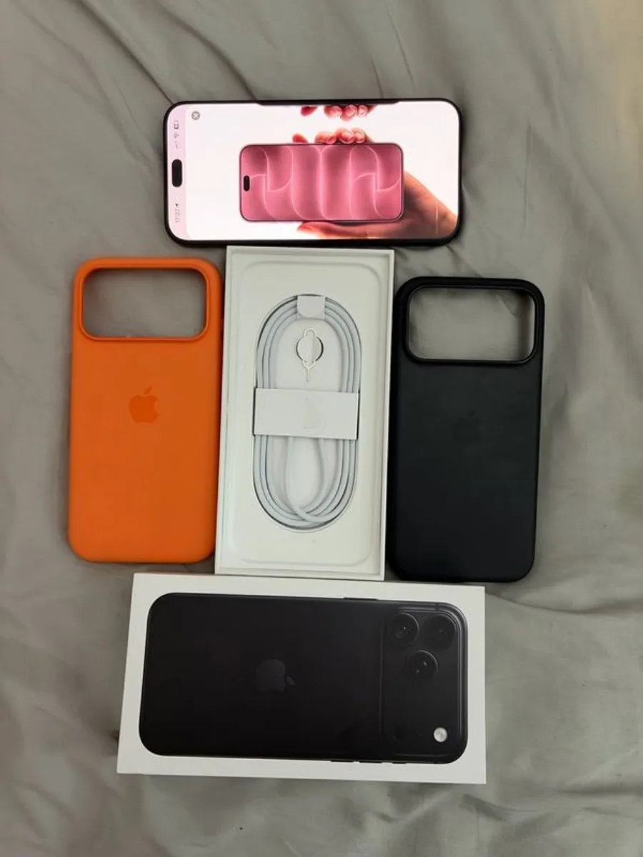 iphone 18 pro max 256 black - Image 1