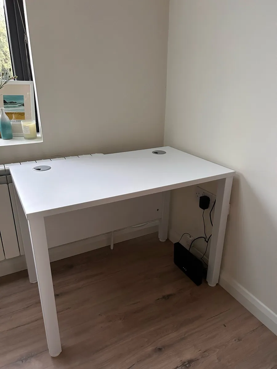 Desk - Image 1