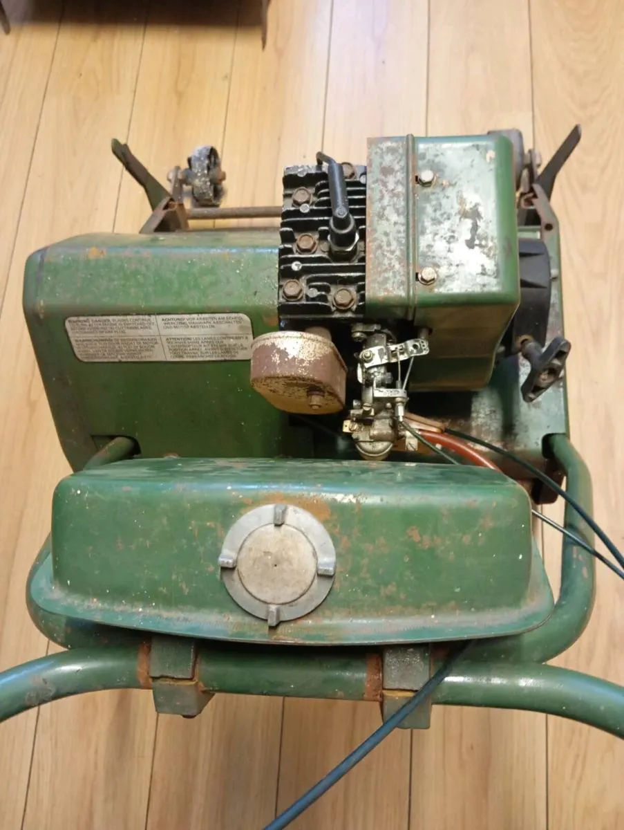 Vintage Atco 17 deluxe - Image 3