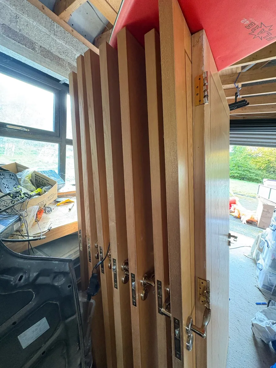 Ash door with handles and locks - Image 2