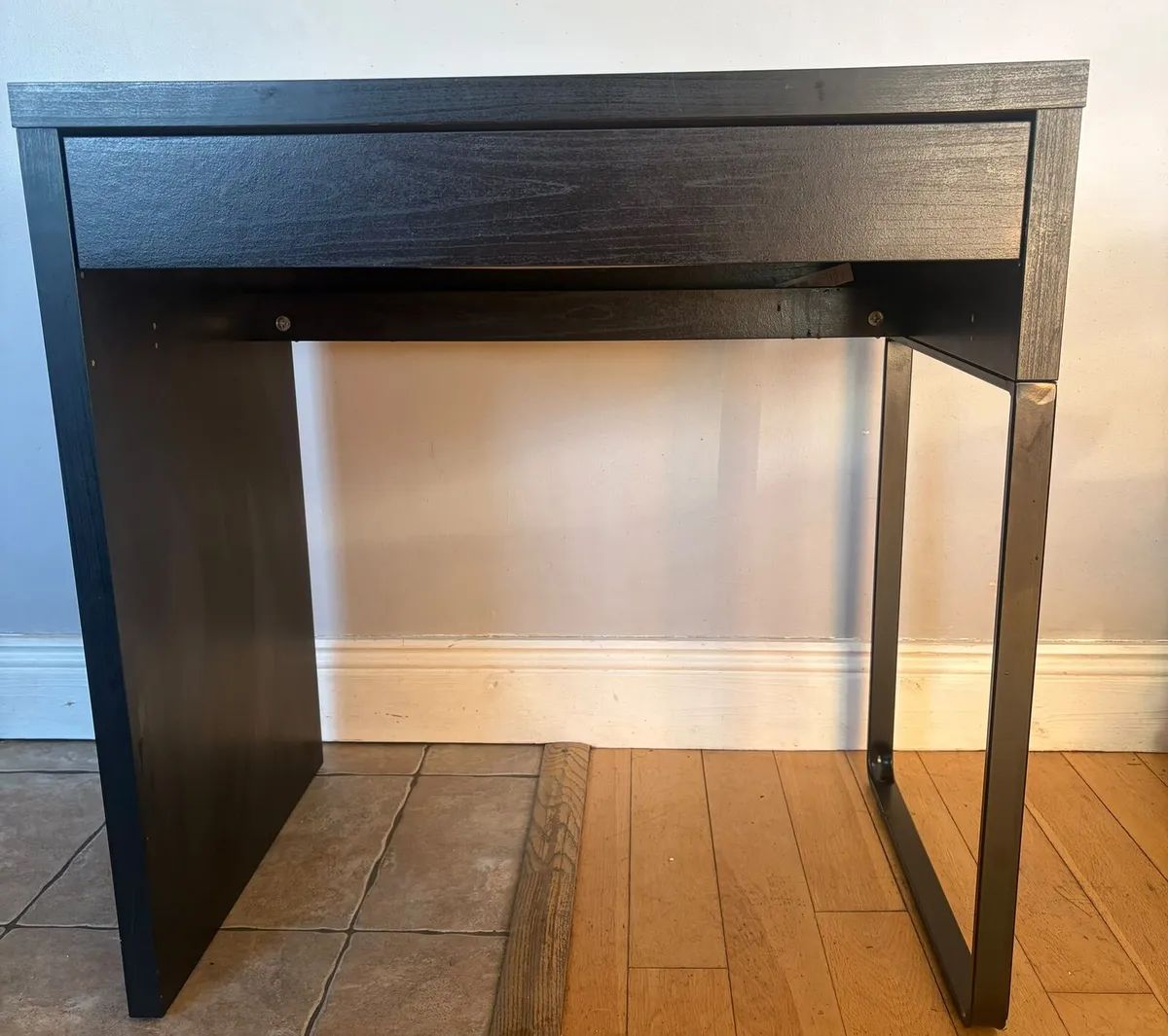 IKEA MICHE DESK - Image 3