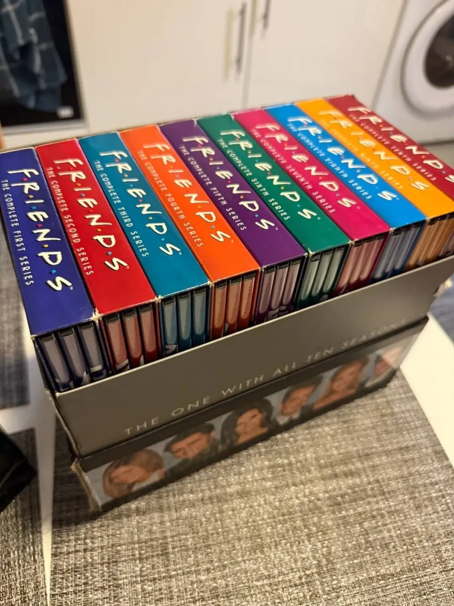 Friends: Complete Season 1-10 (30 Disc Box Set) - Image 2