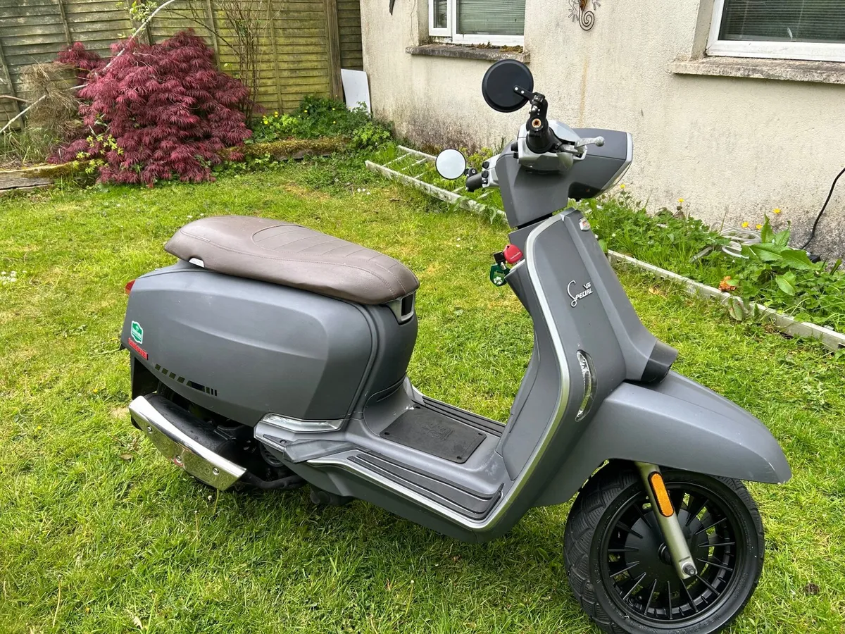LAMBRETTA V50 Special - Image 3