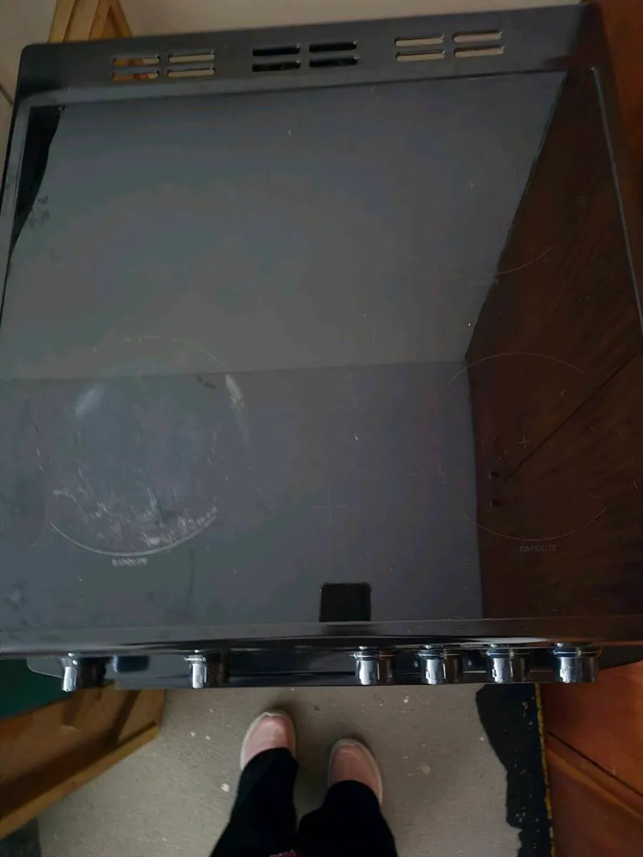 Beko electric cooker - Image 1