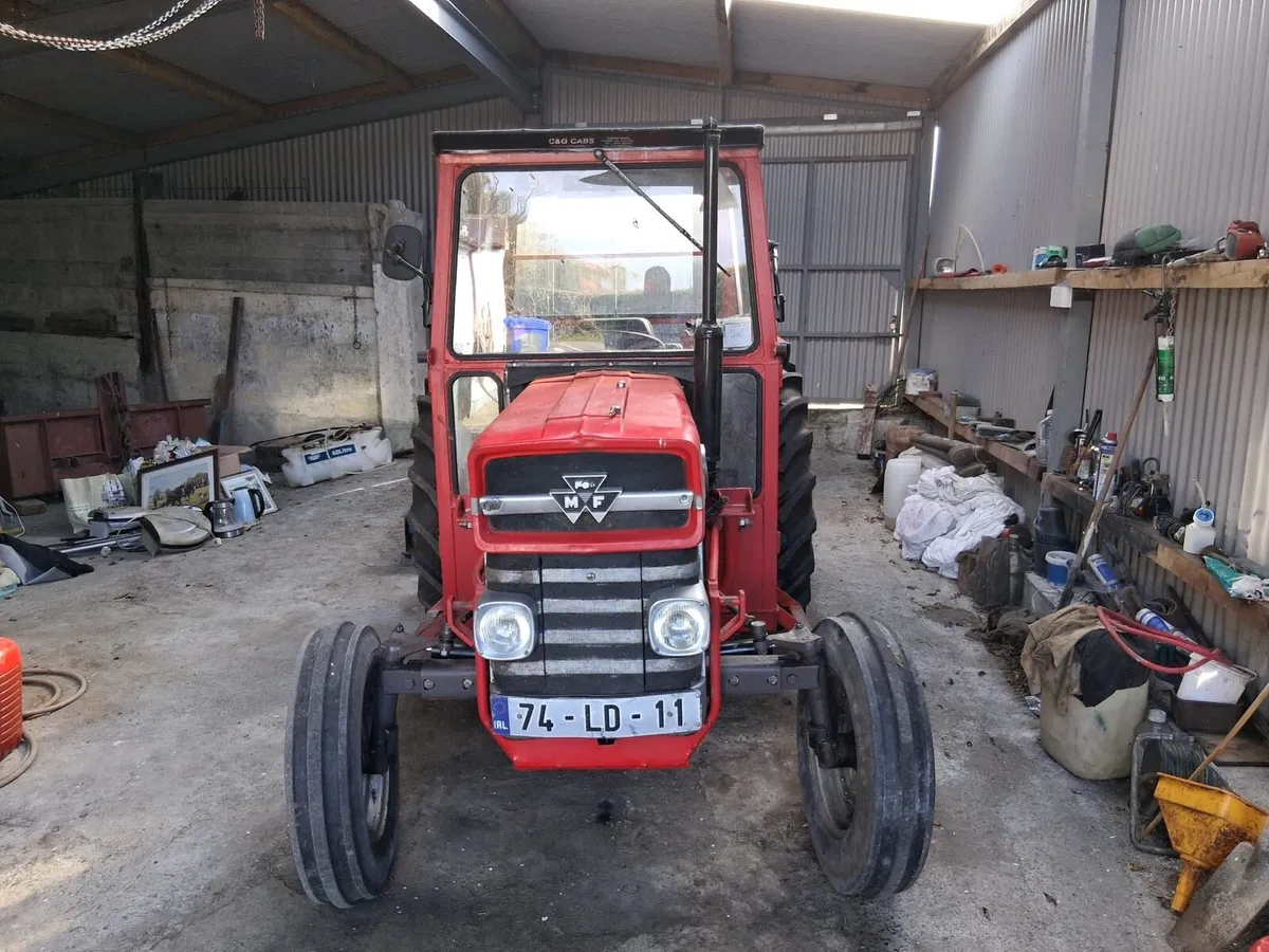 Vintage Massey Ferguson 135 - Image 1