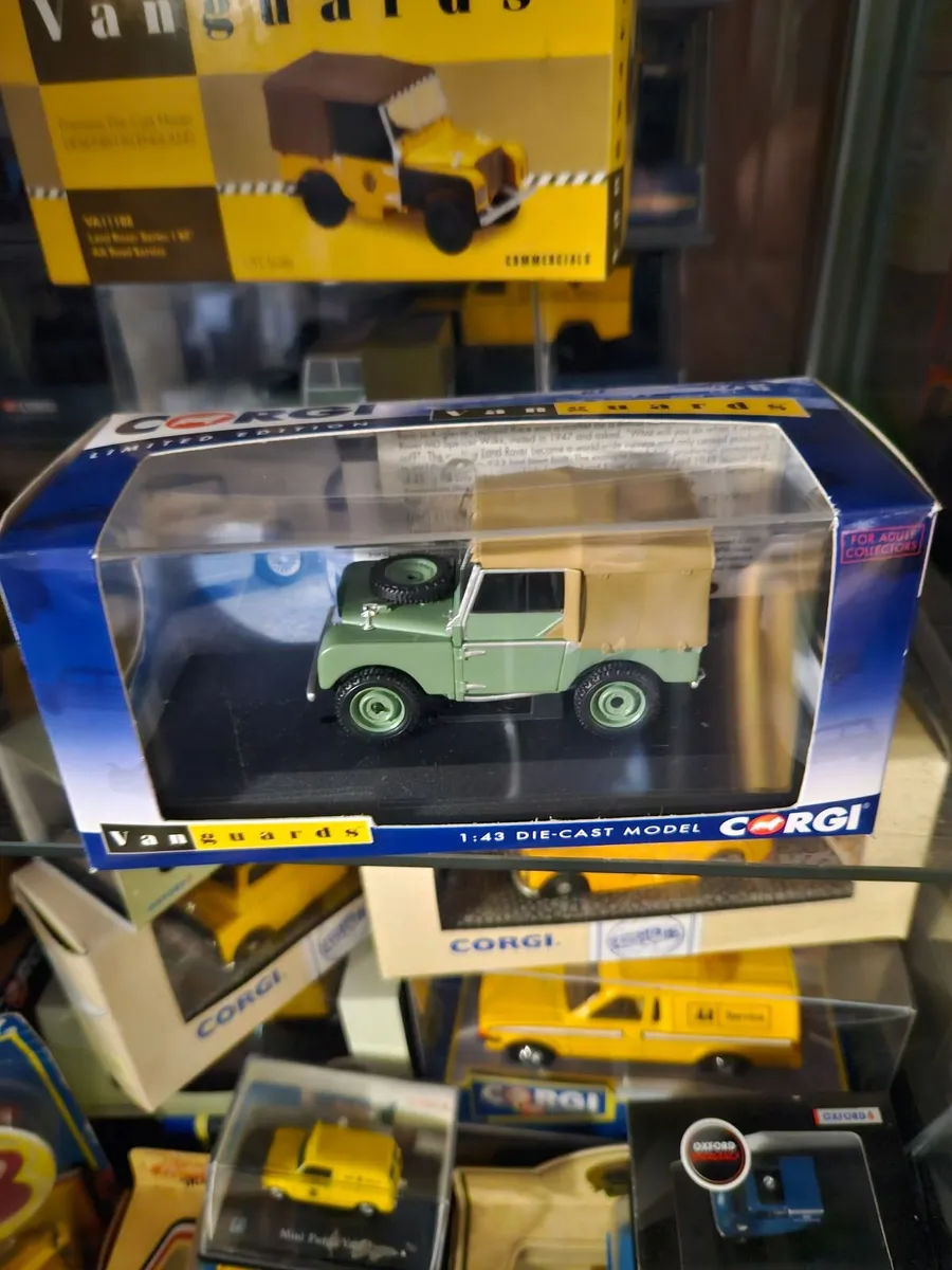 Corgi Landrover