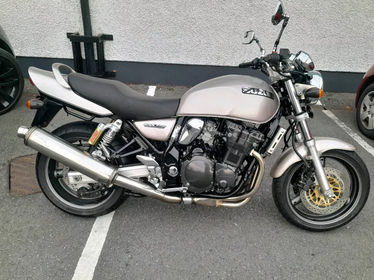 Suzuki Gsx750 Inazuma 1999 - Image 1