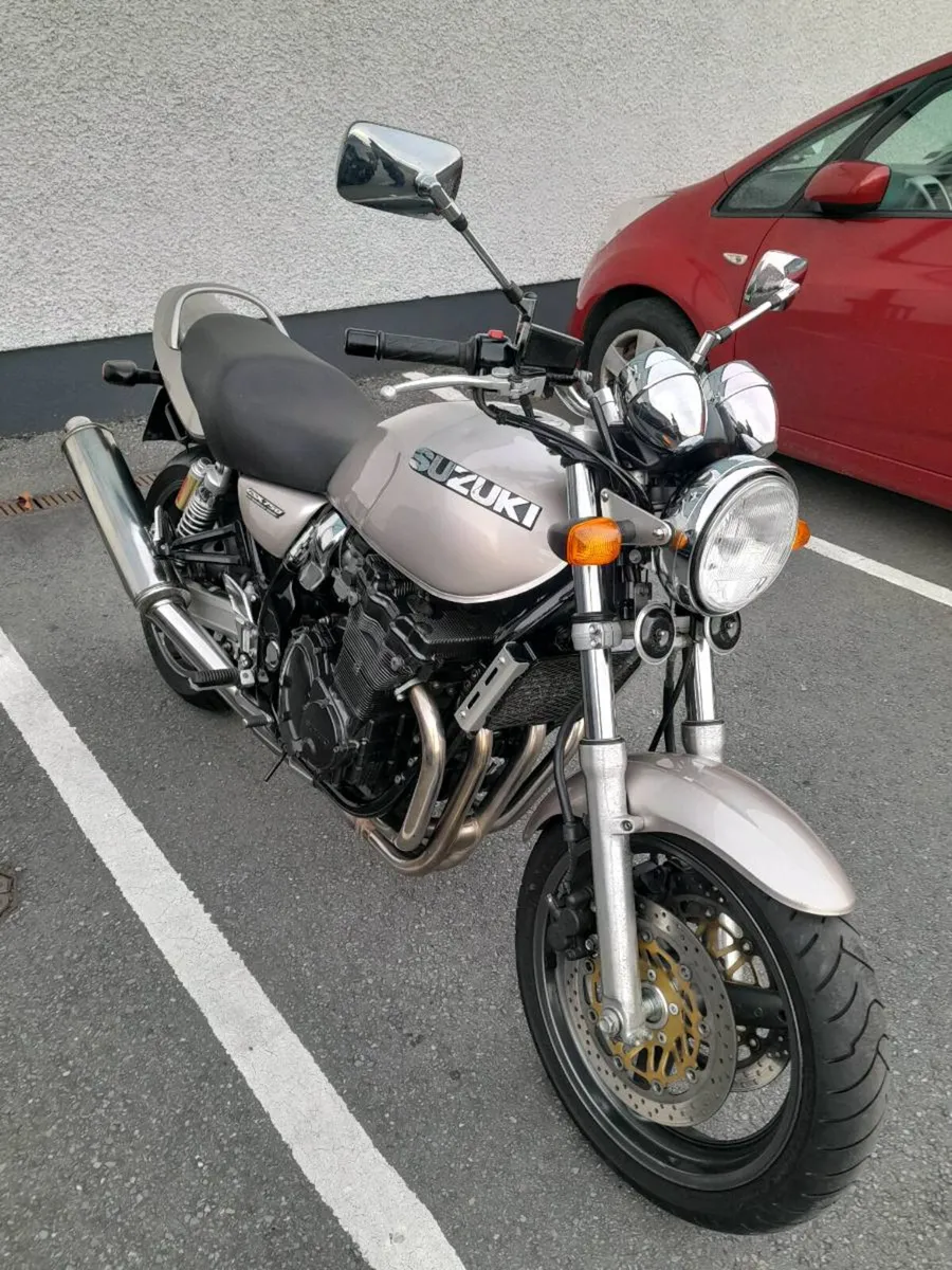 Suzuki Gsx750 Inazuma 1999 - Image 4