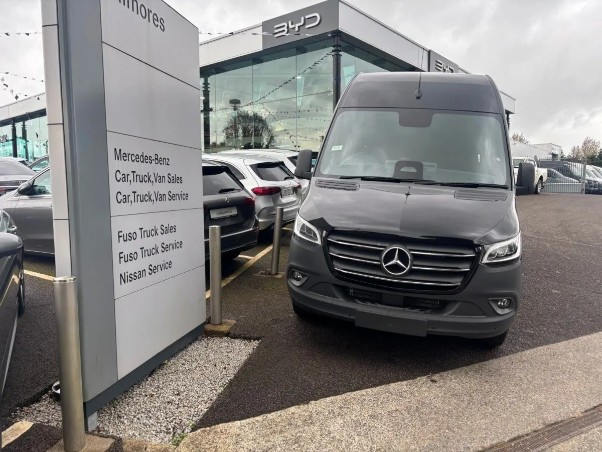 Mercedes-Benz Sprinter 217 MWB HIGH ROOF AUTO SELE - Image 3