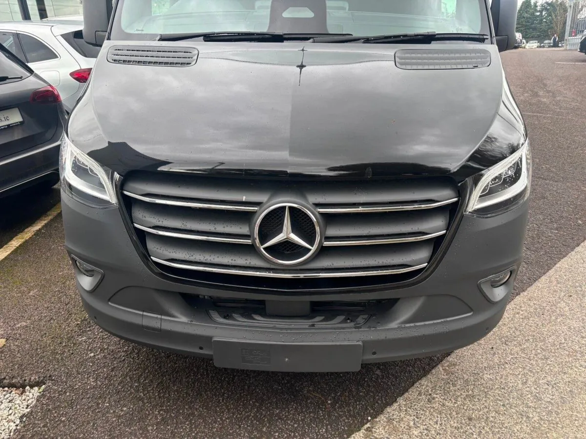 Mercedes-Benz Sprinter 217 MWB HIGH ROOF AUTO SELE - Image 4