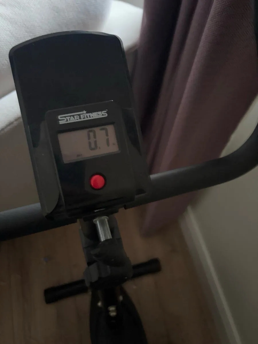 Exercise bike - Image 2