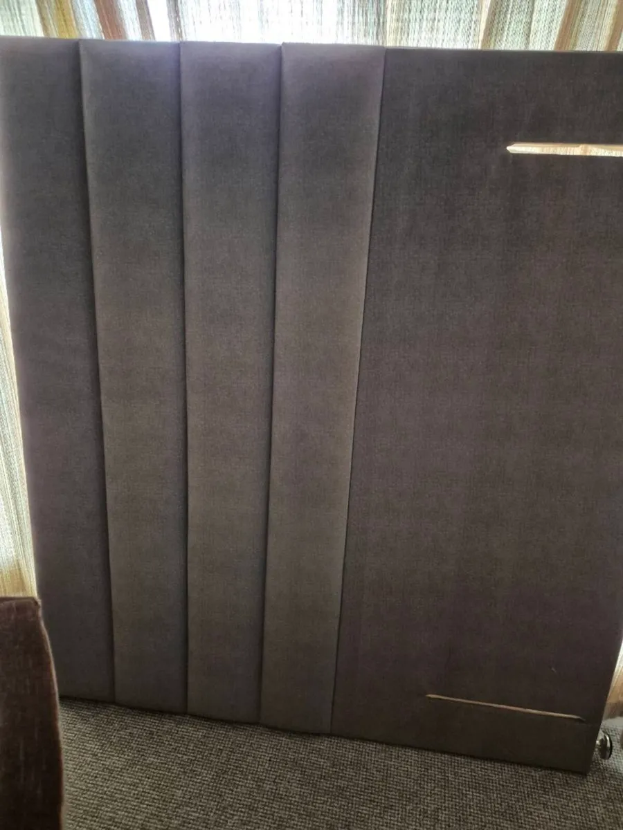 5ft free standing headboard - Image 2