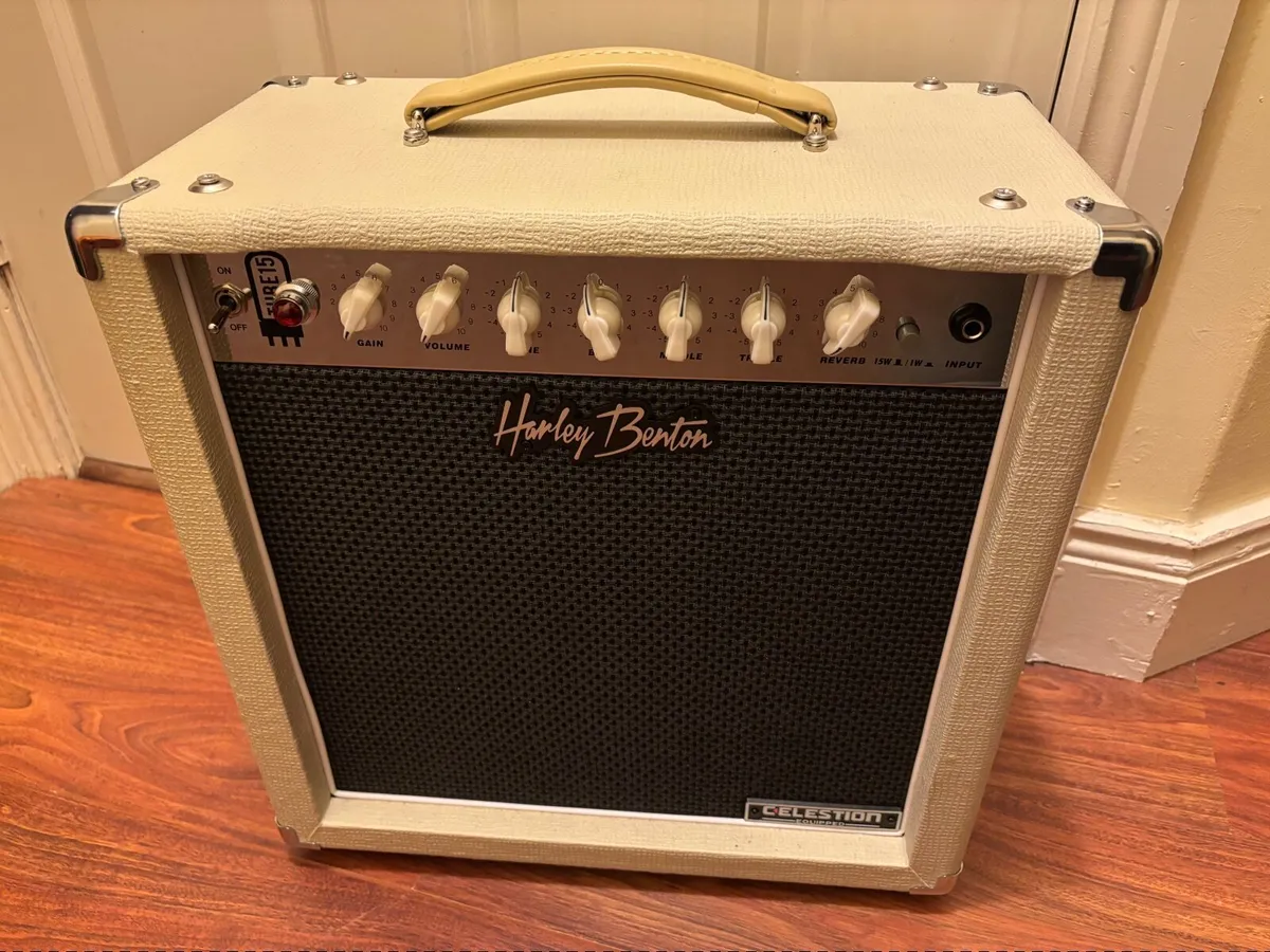 Harley Benton Tube 15 amplifier - Image 1