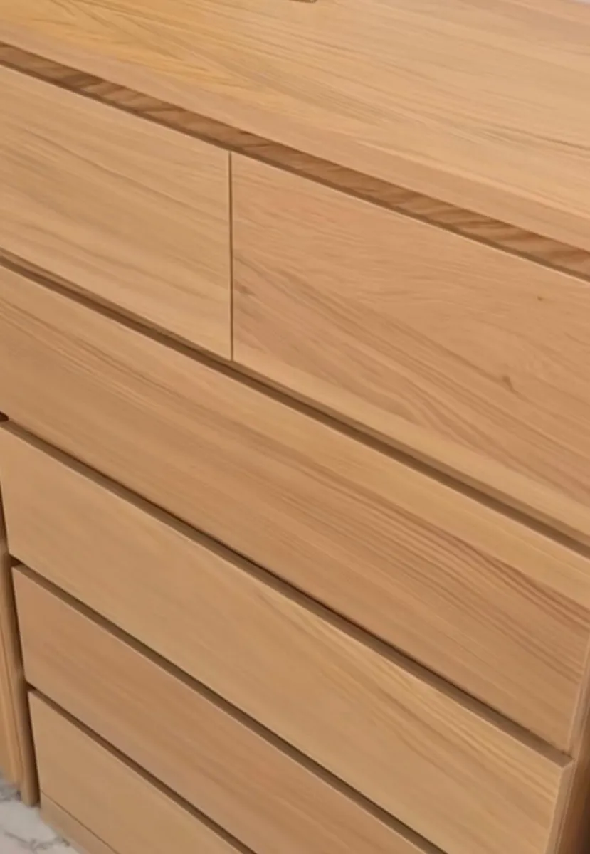 Chest of drawers - Image 3