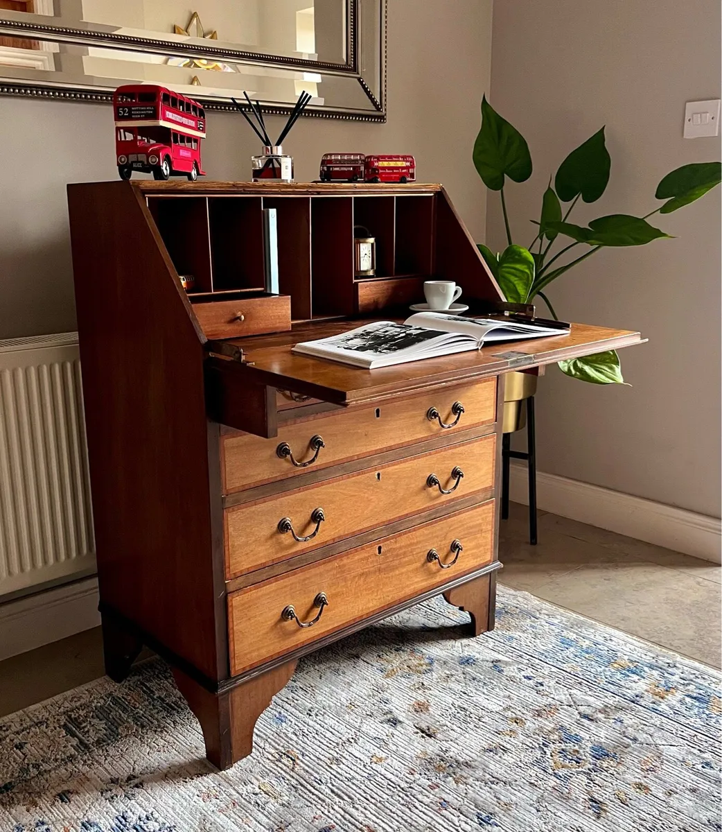 Bureau - Image 2