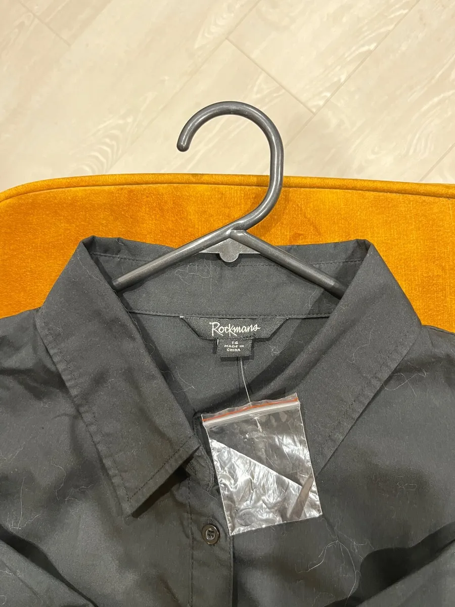 Blouse size 14 new - Image 3