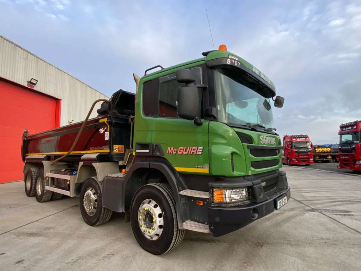 2017 Scania P410 8x4 Tipper - Image 2