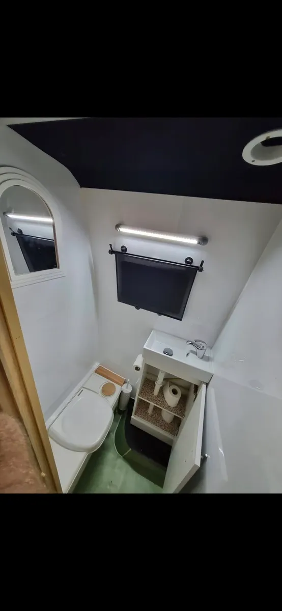 Mercedes sprinter 516 camper tax doe.. - Image 4