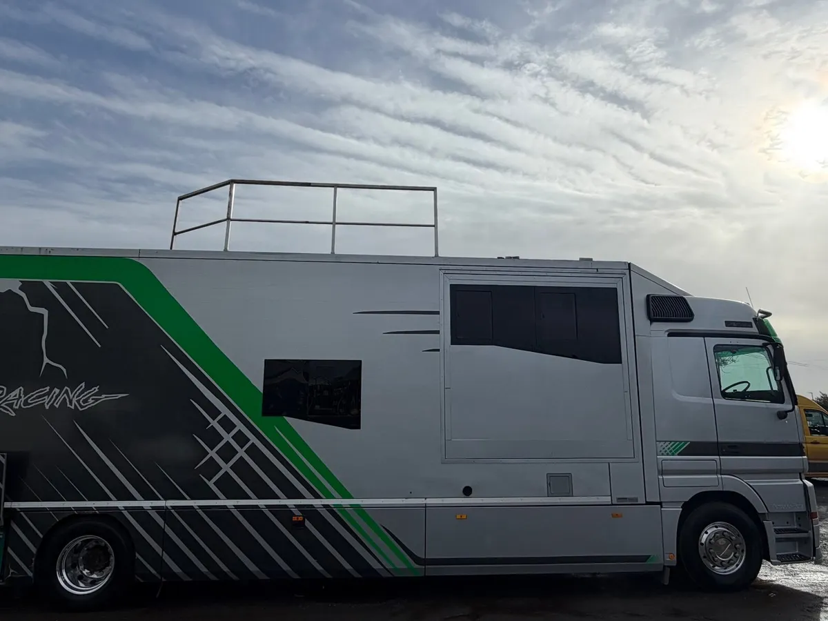 Mercedes Hopkins Motorsport Rally/Rallycross Truck - Image 2